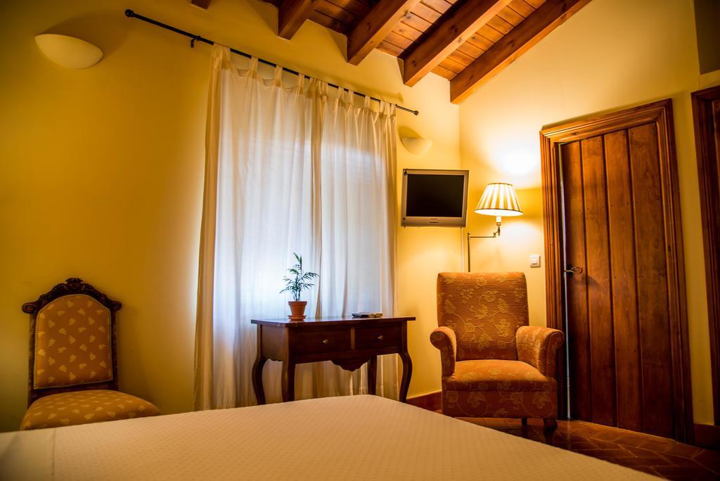 Hotel Boutique Posada Dos Orillas Trujillo Bagian luar foto