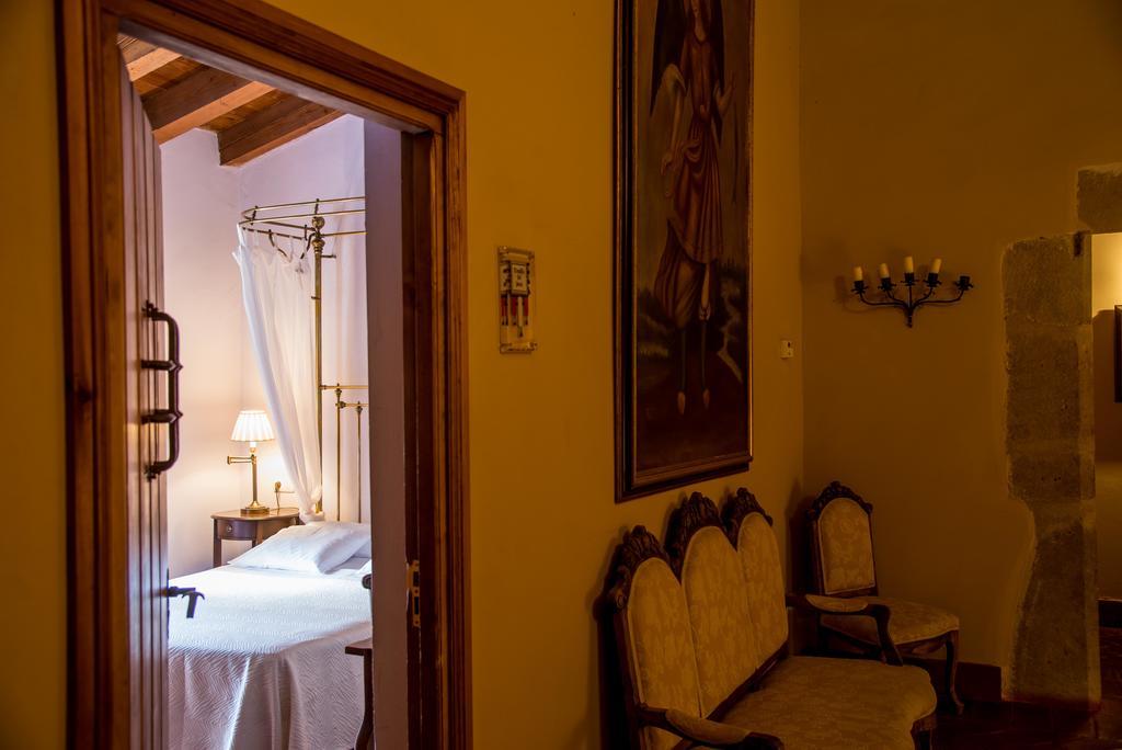 Hotel Boutique Posada Dos Orillas Trujillo Bagian luar foto